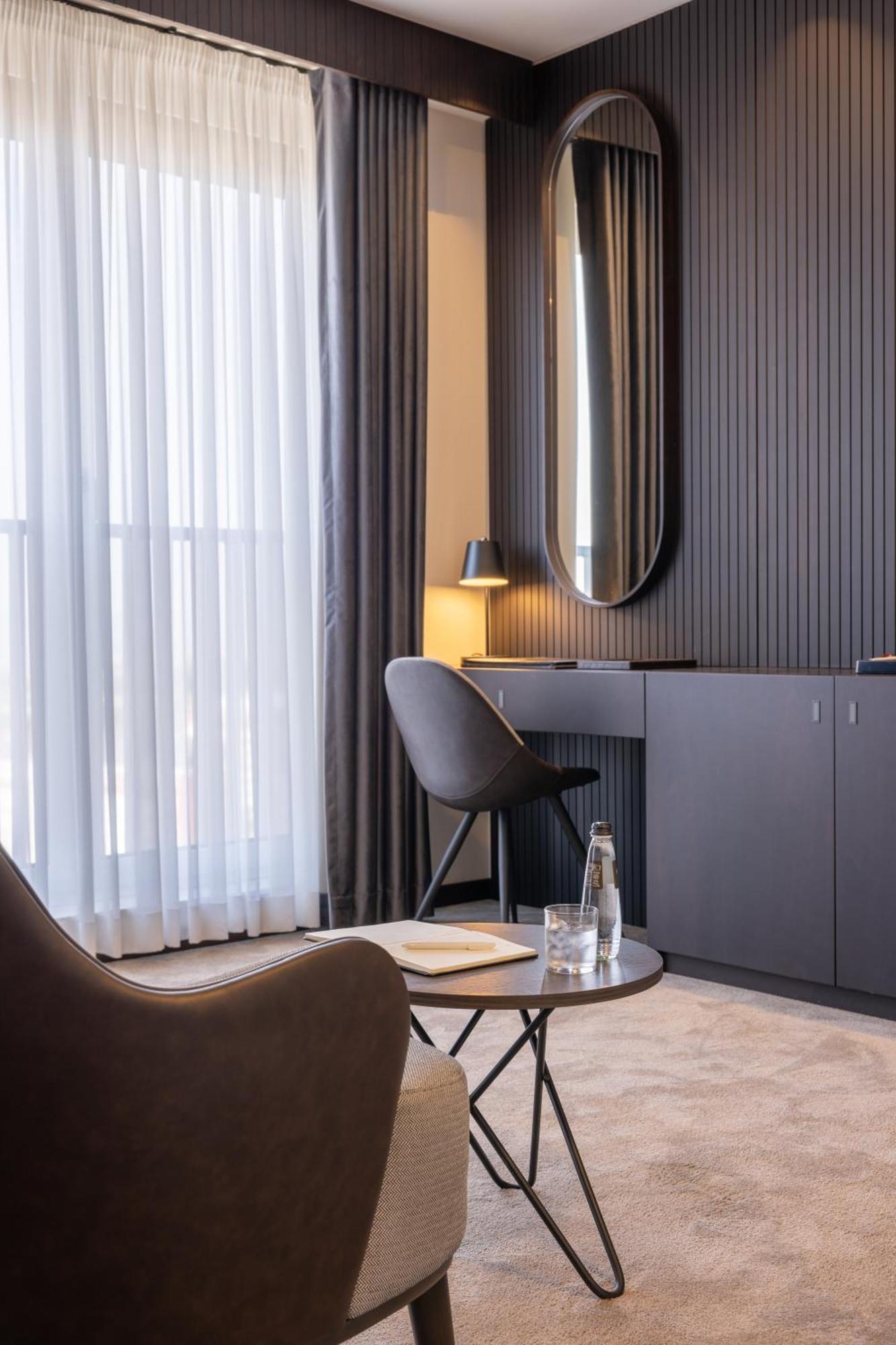פרישטינה Derand Hotel מראה חיצוני תמונה