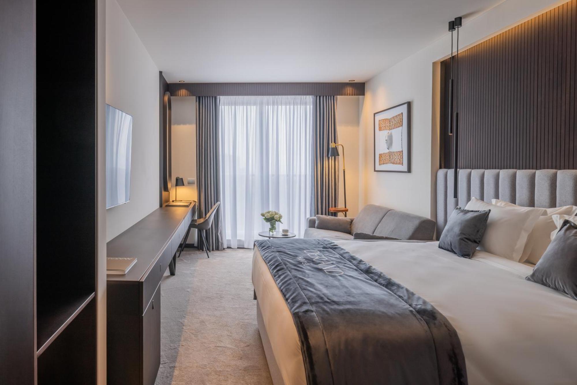 פרישטינה Derand Hotel מראה חיצוני תמונה