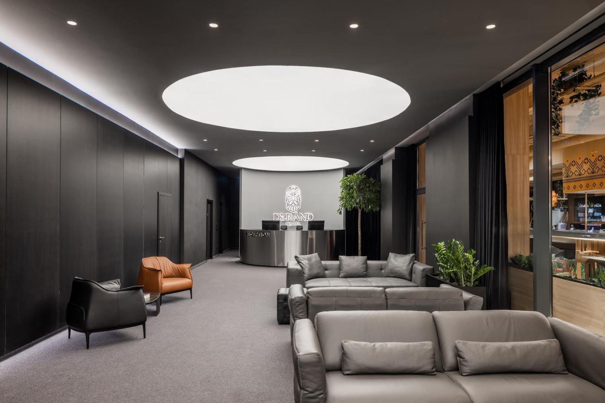 פרישטינה Derand Hotel מראה חיצוני תמונה